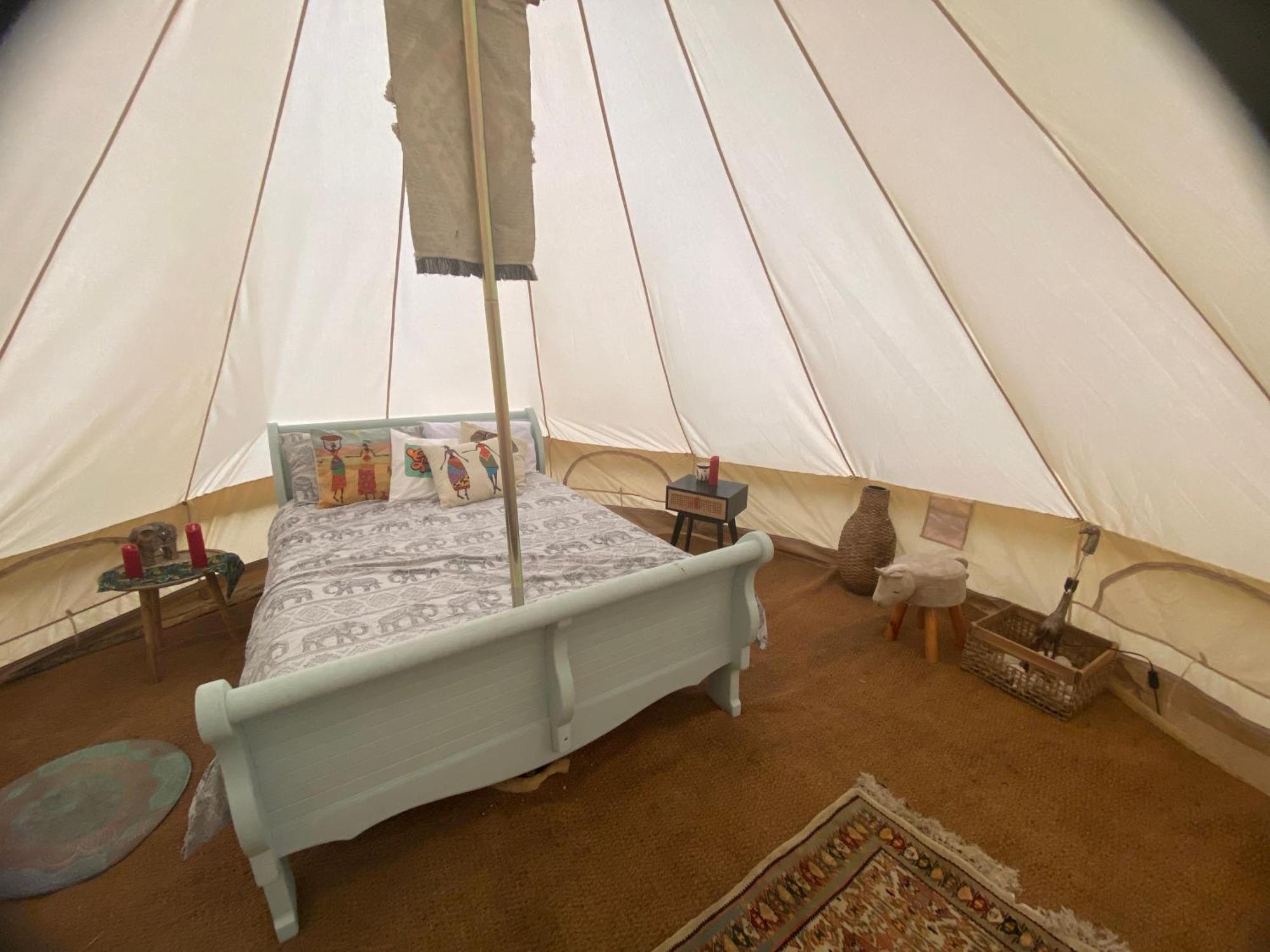 Secret Garden Glamping African Themed Tent Newark upon Trent Extérieur photo
